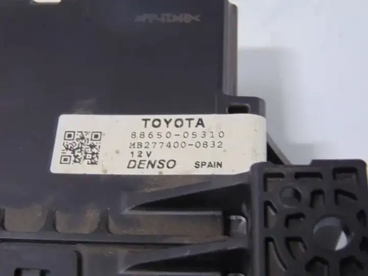 Toyota Avensis T270 (2012 - 2015) 8865005310 Модуль управления кондиционером — фото 6
