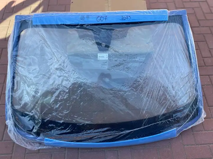 BMW X7 G07 (2018 - )  7440763 Переднее стекло