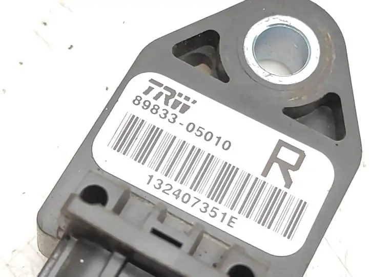 Toyota Avensis T250 (2003 - 2006) 8983405010 Датчик удара SRS — фото 3