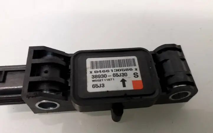 Suzuki Grand Vitara II (2005 - 2008) 3893065J30 Датчик удара SRS — фото 3