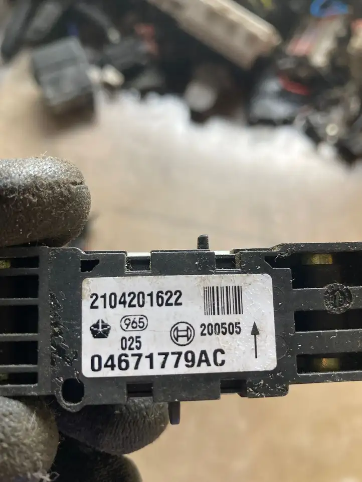 Jeep Grand Cherokee (WK) (2004 - 2010) 04671779AC Датчик удара SRS — фото 3