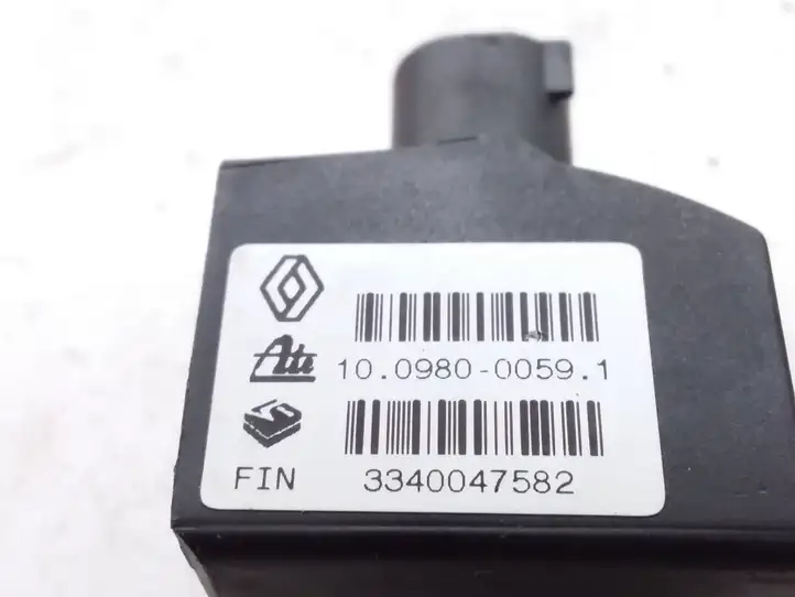 Renault Laguna (2001 - 2005)  10098000591 Датчик ESP (системы стабильности) (датчик курсовой устойчивости))