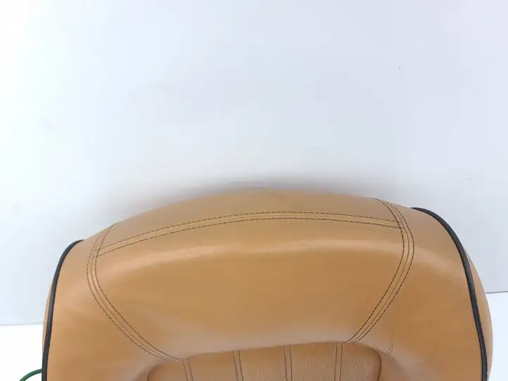 Maserati Quattroporte (2003 - 2008) Нижняя часть сиденья водителя — фото 9