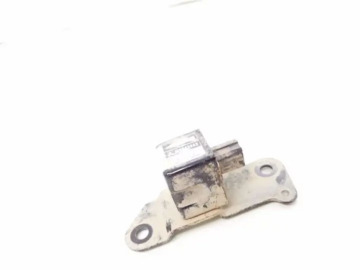 Mitsubishi Pajero Sport (1996 - 2004)  MR522942 Датчик удара надувных подушек