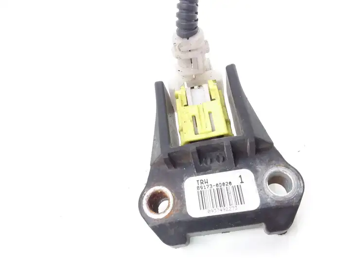 Toyota Yaris (2005 - 2009) 891730D020 Датчик удара SRS — фото 1