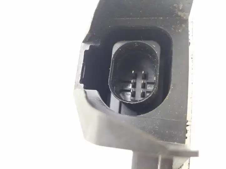 Volkswagen PASSAT B5.5 (2001 - 2005)  4B0907637A Датчик ESP (системы стабильности) (датчик курсовой устойчивости))