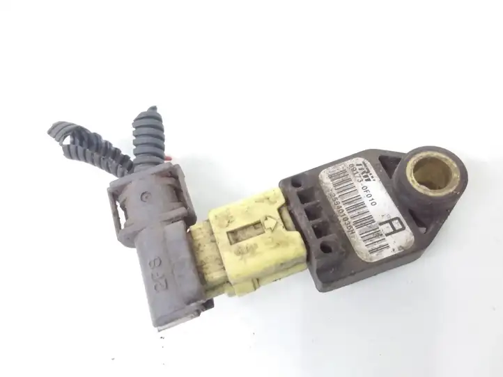 Toyota Corolla Verso E121 (2004 - 2007) 891730F010 Датчик удара SRS — фото 1