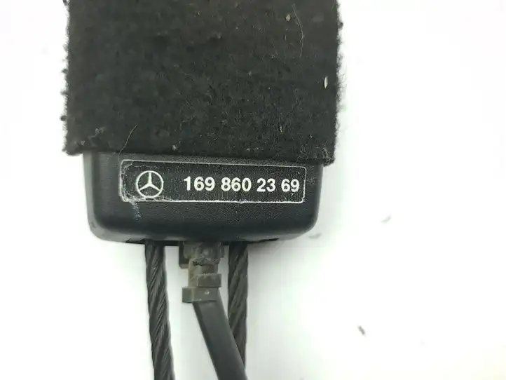 Mercedes-Benz A W169 (2004 - 2012) A1698602369 Замок переднего ремня — фото 6