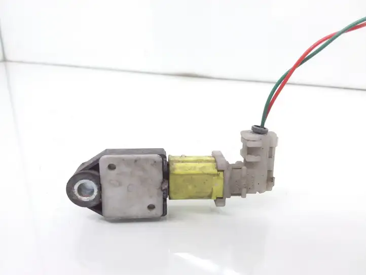 Toyota Corolla Verso E121 (2004 - 2007) 8917302030 Датчик удара SRS — фото 2