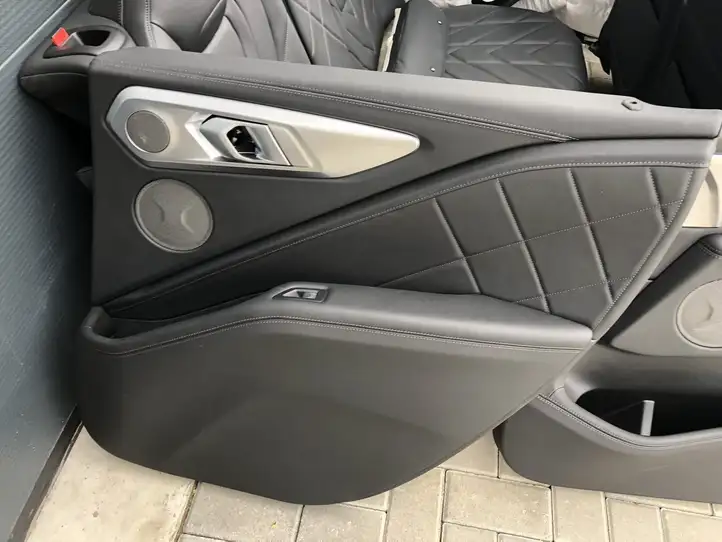 BMW XM (2022 - ) Комплект салона — фото 7