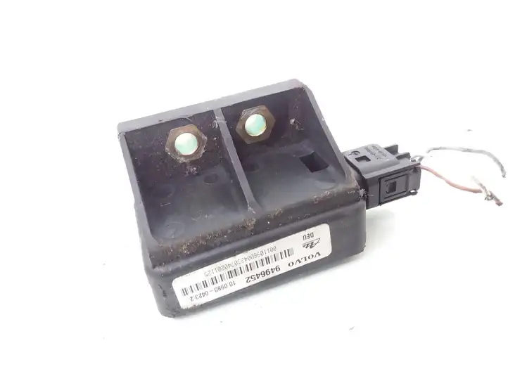 Volvo V70 (1997 - 2000)  9496452 Датчик ESP (системы стабильности) (датчик курсовой устойчивости))