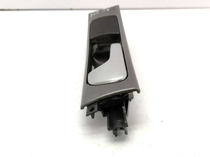 Audi A6 (2001 - 2004)  4B0837019 Внутренняя ручка