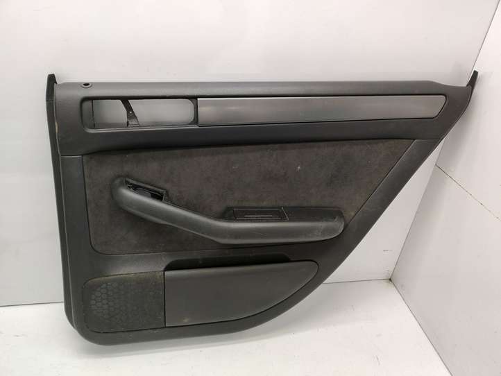 Audi A6 (2001 - 2004)  4B0867306 Обшивка задней двери