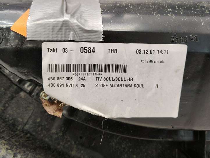Audi A6 (2001 - 2004)  4B0867306 Обшивка задней двери
