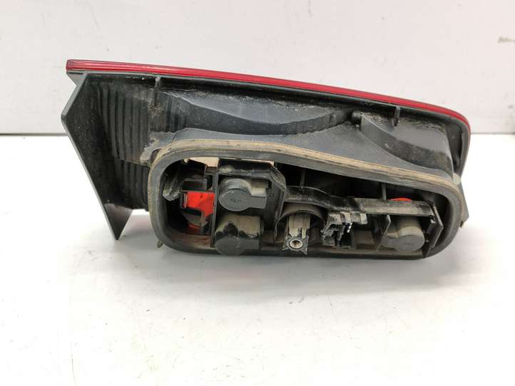 Renault Laguna (2001 - 2005)  8200002476 Задний фонарь в крышке багажника
