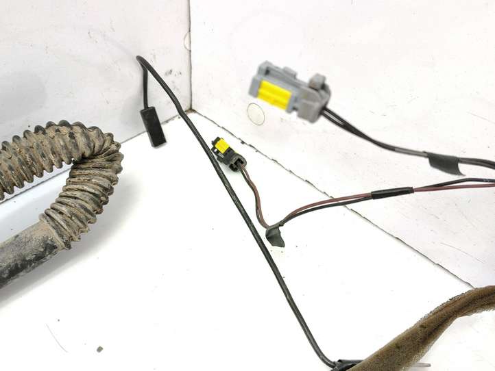 Renault Laguna (2001 - 2005)  8200093481 Проводка крышки багажника