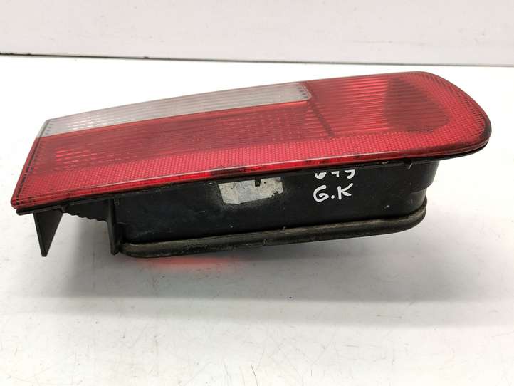 Renault Laguna (2001 - 2005)  8200002475 Задний фонарь в крышке багажника