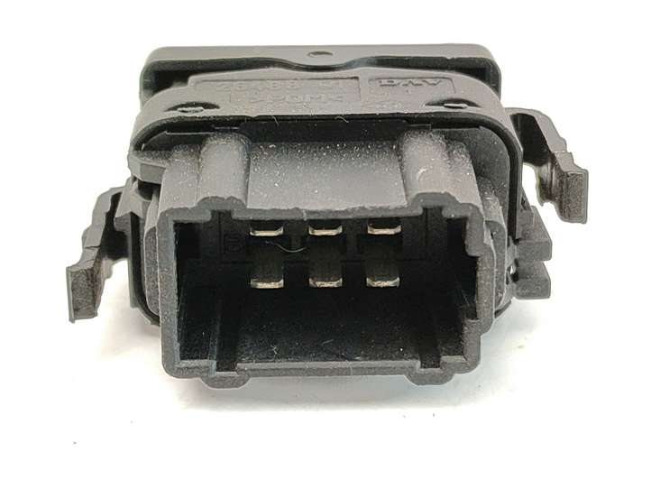 Renault Laguna (2001 - 2005)  2648801 Включатель центрального замка