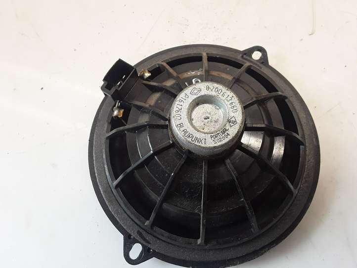 Renault Megane II (2006 - 2008)  8200613660 Громкоговоритель (громкоговорители) в задних дверях