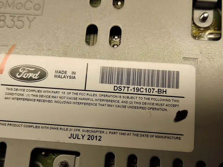 Ford Fusion II (2013 - ) DS7T19C107BH Магнитола / мультимедийная система — фото 2