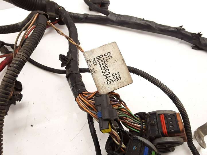 Renault Megane II (2006 - 2008)  8200553445 Проводка двигателя