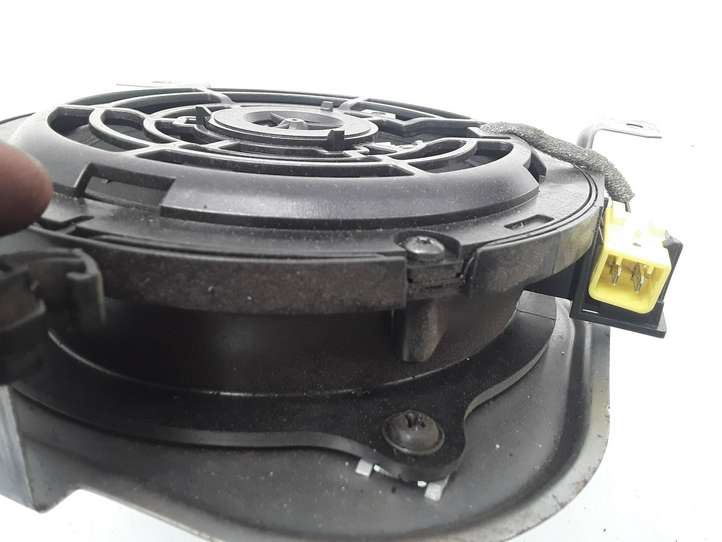 Alfa Romeo 147 (2000 - 2004)  46745350 Громкоговоритель (громкоговорители) в задних дверях