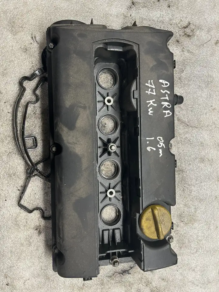 Opel Astra G (1998 - 2004) 113911005 Крышка головки блока цилиндров — фото 1
