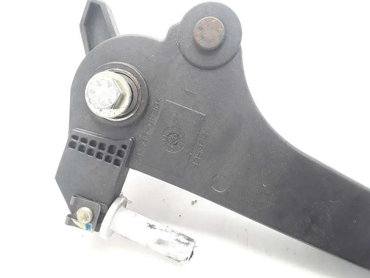 Alfa Romeo 156 (2002 - 2007)  335275 Педаль сцепления