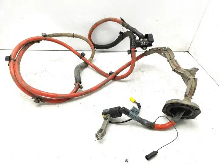 BMW Z4 E85 E86 (2002 - 2008) 12427514342 Плюсовой провод аккумулятора — фото 1