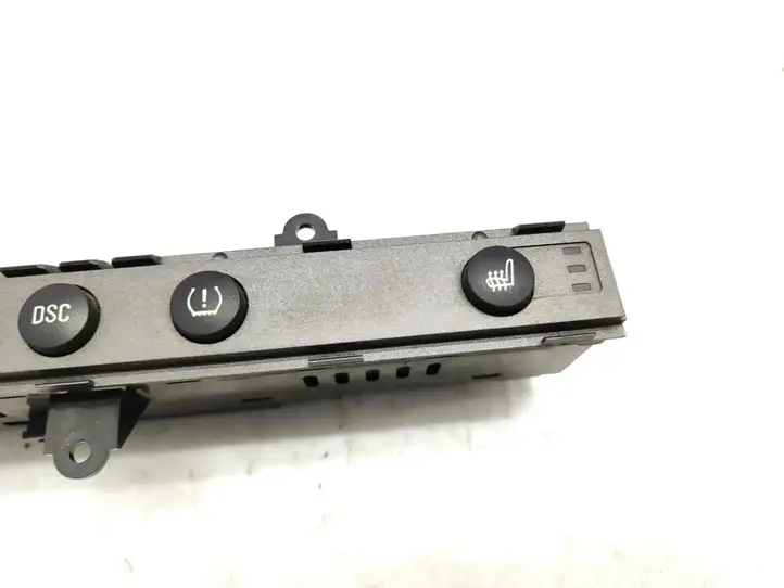 BMW Z4 E85 E86 (2002 - 2008) 6926959 Включатель обогрева — фото 3
