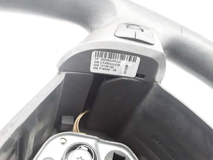 Opel Zafira (2003 - 2006)  13111340AC Руль