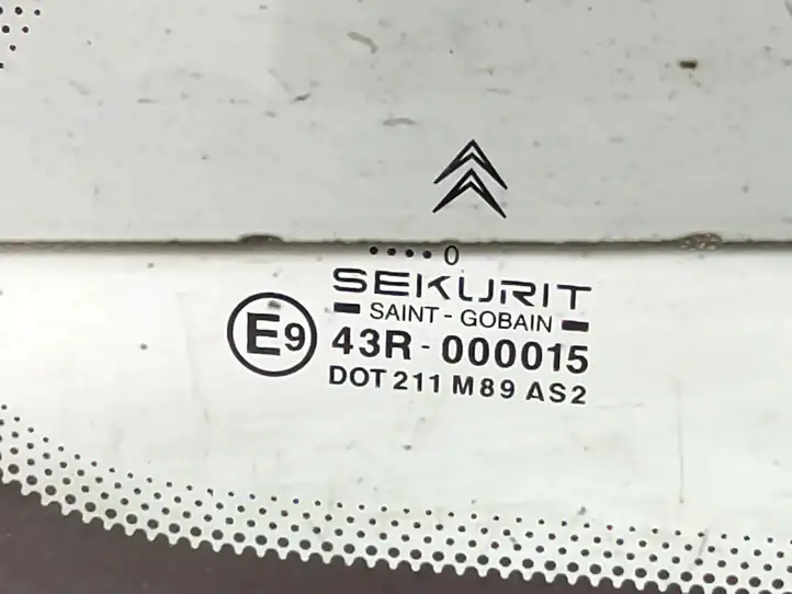 Citroen Xsara Picasso (1999 - 2012) 43R000015 Заднее боковое стекло — фото 2