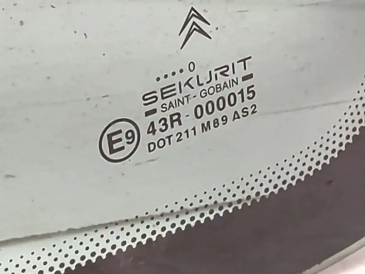 Citroen Xsara Picasso (1999 - 2012) 43R000015 Заднее боковое стекло — фото 2