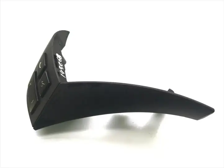 BMW 5 E60 E61 (2004 - 2010) 6983295 Кнопки на рулевом колесе — фото 1