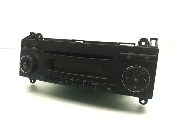Volkswagen Crafter (2006 - 2016) A0048204086 Магнитола / мультимедийная система — фото 2