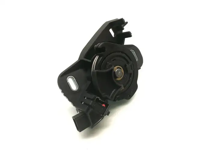 Opel Vectra C (2002 - 2005) 9180100 Кнопка закрытия крышки багажника — фото 3
