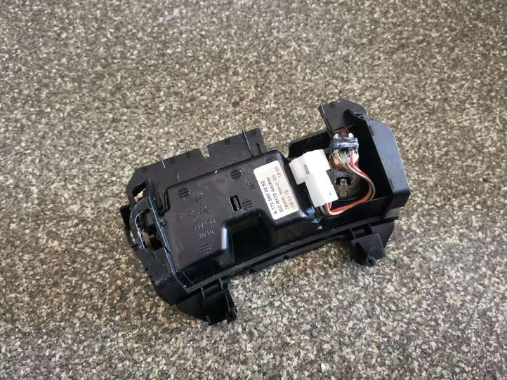 Mercedes-Benz SLK R172 (2011 - 2017)  A1726800252 Пепельница