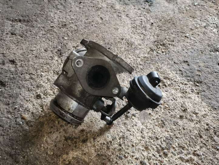Volkswagen  New Beetle (1997 - 2005)  038131501E Клапан EGR