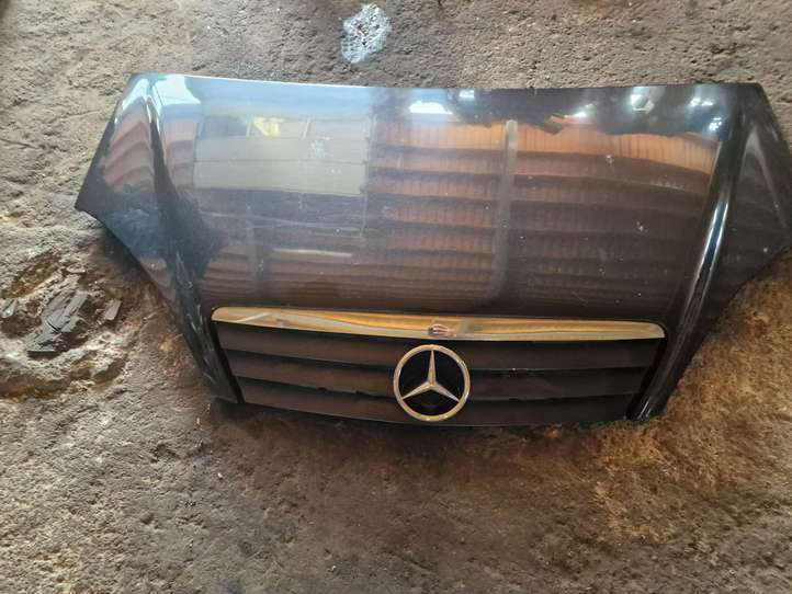 Mercedes-Benz A W168 (1997 - 2004)   Капот