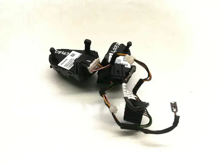 Opel Astra J (2012 - 2015) 13268692 Кнопки на рулевом колесе — фото 4