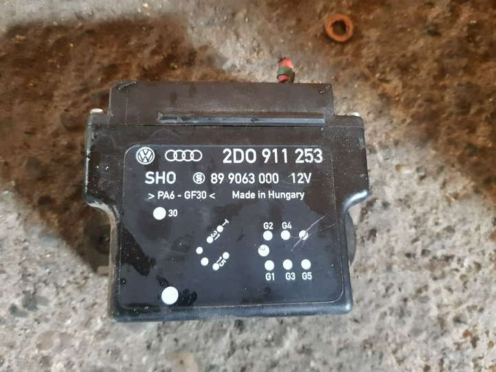 Volkswagen LT (1996 - 2007)  2D0911253 Реле подогрева свеч