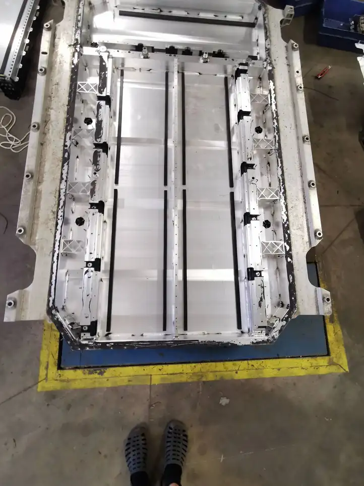 Mercedes-Benz EQC (2018 - ) A7893401407 Ящик аккумулятора — фото 3