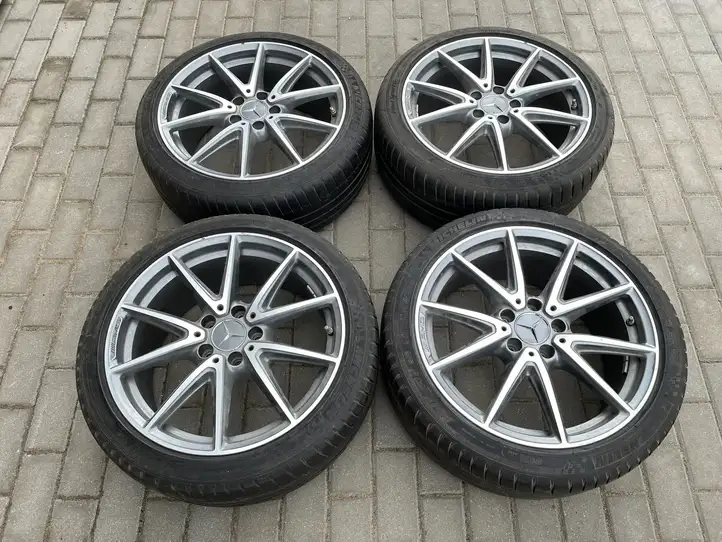 Mercedes-Benz A W176 (2012 - 2018) A1764010800 Легкосплавный колесный диск R17 — фото 2