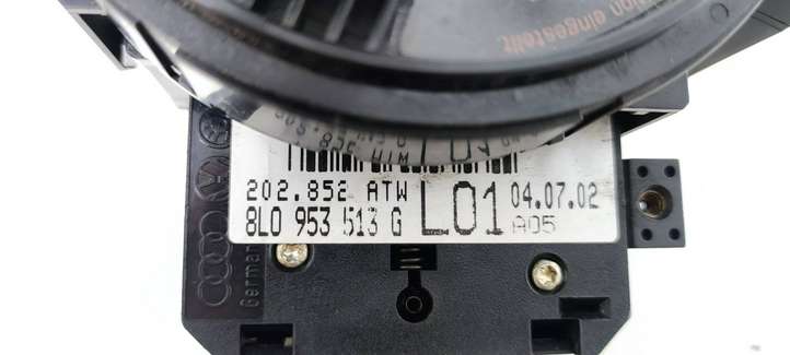 Skoda Fabia Mk1 (6Y) (1999 - 2007)  8L0953513G Комплект ручек