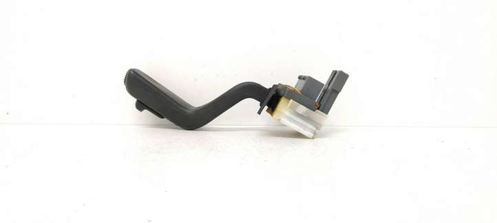 Saab 9-3 Ver1 (1998 - 2005)  4616140 Ручка стеклоочистителей