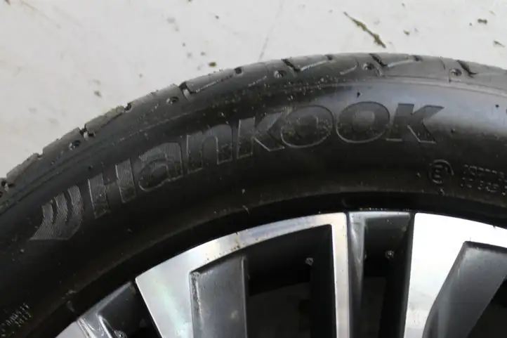 (2021 - ) 23550R19 Легкосплавные диски R12 — фото 2
