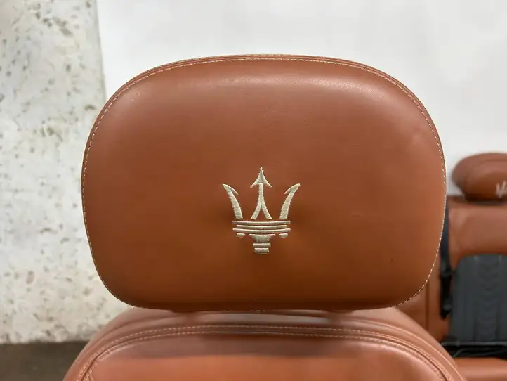 Maserati Levante (2017 - ) Комплект салона — фото 8