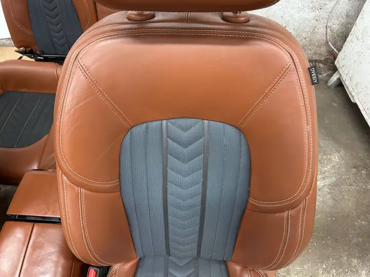 Maserati Levante (2017 - ) Комплект салона — фото 34