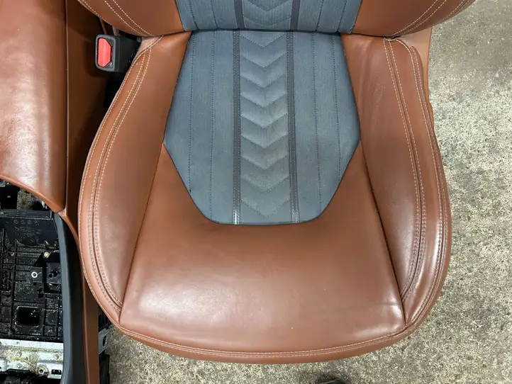 Maserati Levante (2017 - ) Комплект салона — фото 44