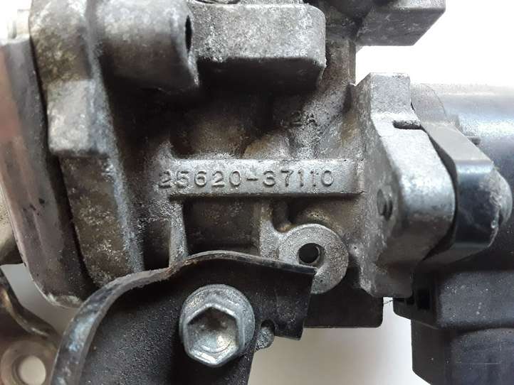 Toyota Prius (XW30) (2009 - 2015)  2562037110 Клапан EGR